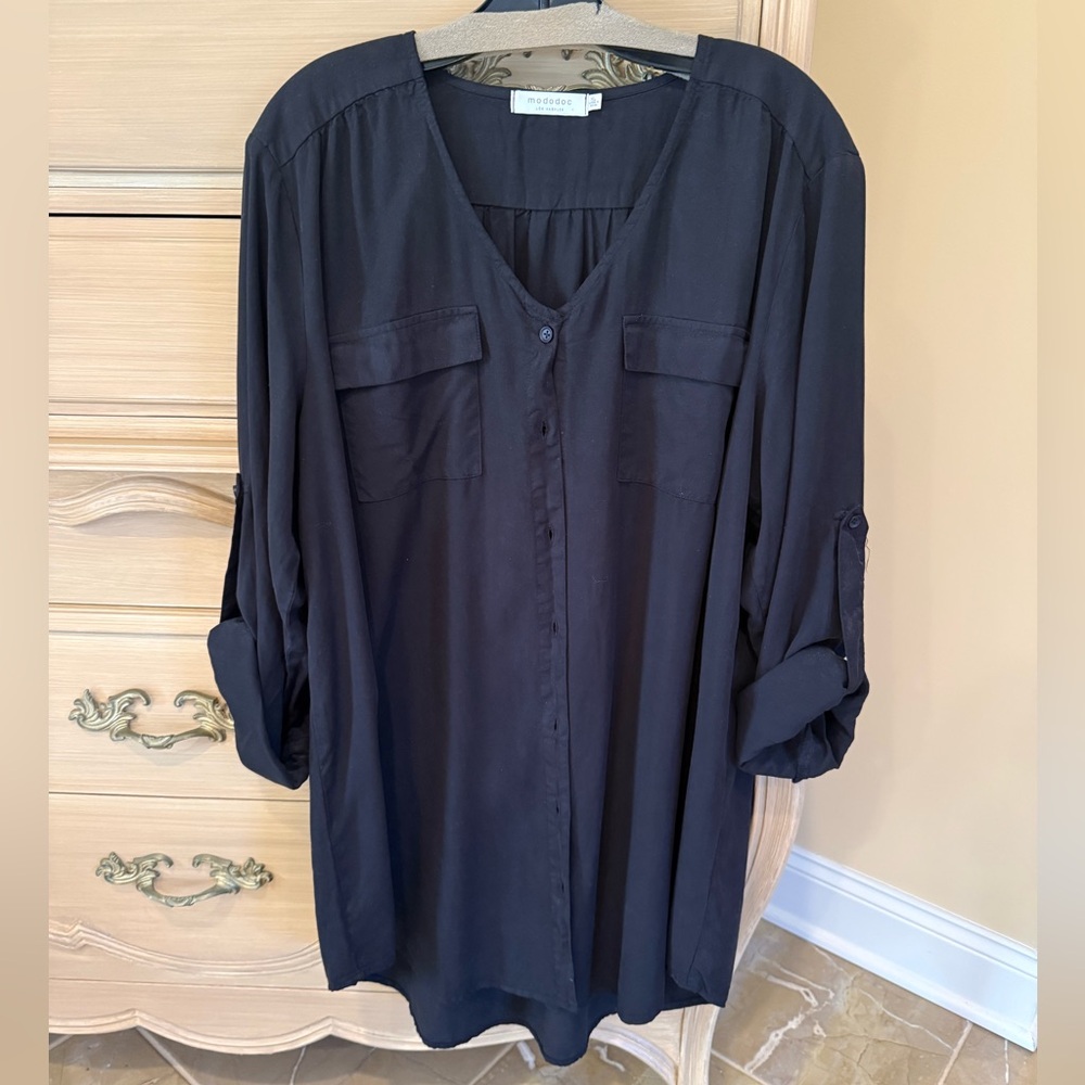 Mododoc Women's Black V-Neck Button-Front Blouse